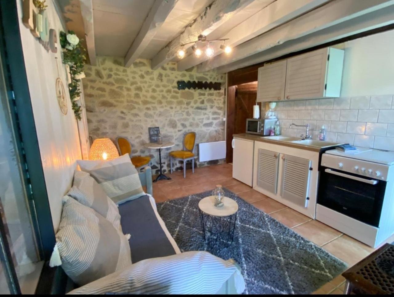 Gite Le Onze Beauval Saint-Dizier-Leyrenne Luaran gambar